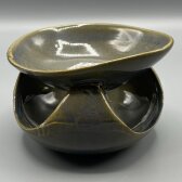 Duftlampe abstrakt dunkel gesprenkelt
